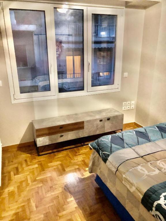 Economy Shared Apartment E In Central Athén Kültér fotó